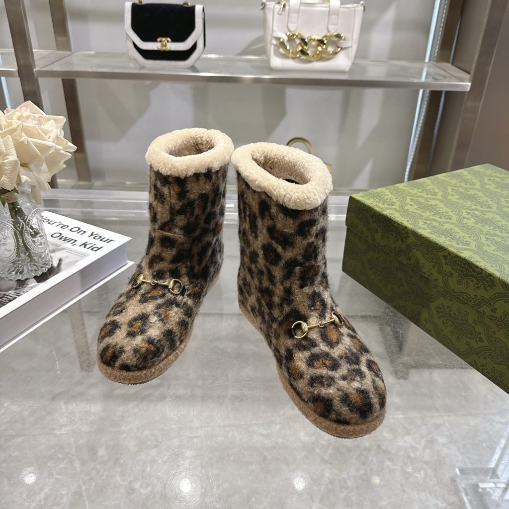 GUCCI グッチ レオパード フラットシューズ 軽量 通勤 ブラック - 画像 3
