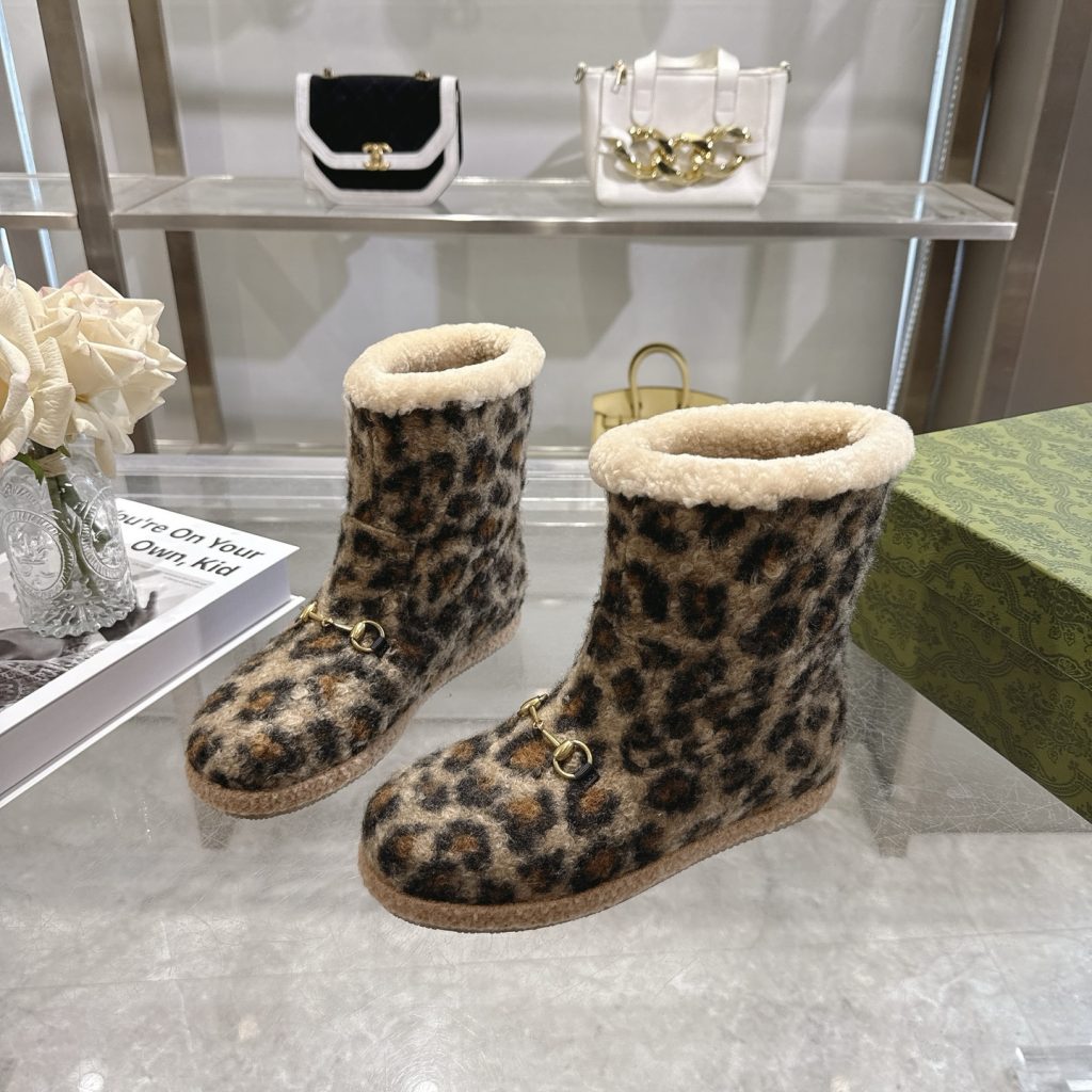 GUCCI グッチ レオパード フラットシューズ 軽量 通勤 ブラック - 画像 4