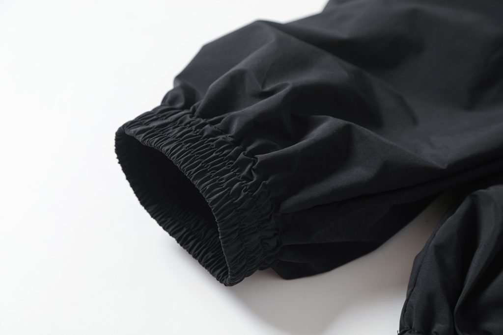 BALENCIAGA バレンシアガ フラップジャケット 黒 71黄 印花防水冲 克 全1色 - 画像 5