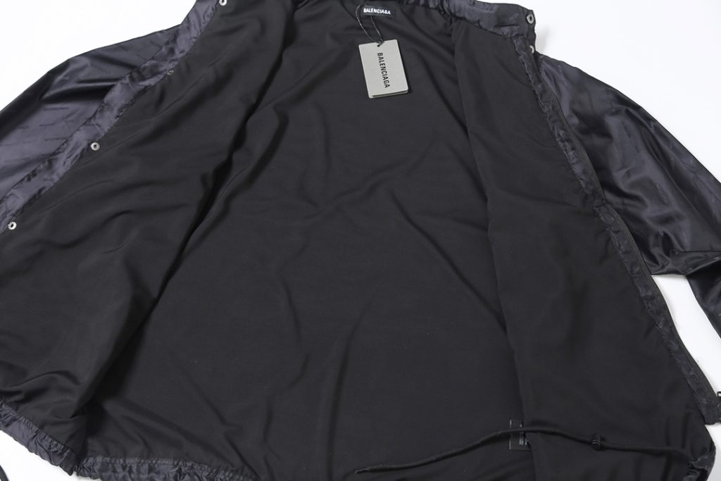 BALENCIAGA バレンシアガ フード付きジャケット ブラック - 画像 3