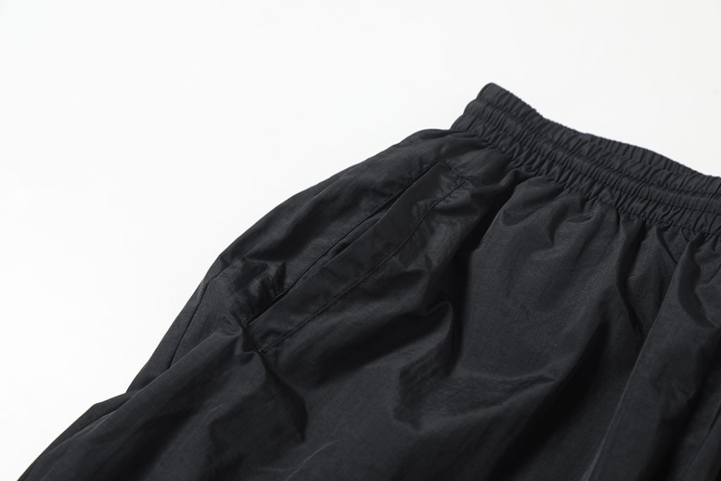 BALENCIAGA バレンシアガ ロゴパンツ ブラック - 画像 5