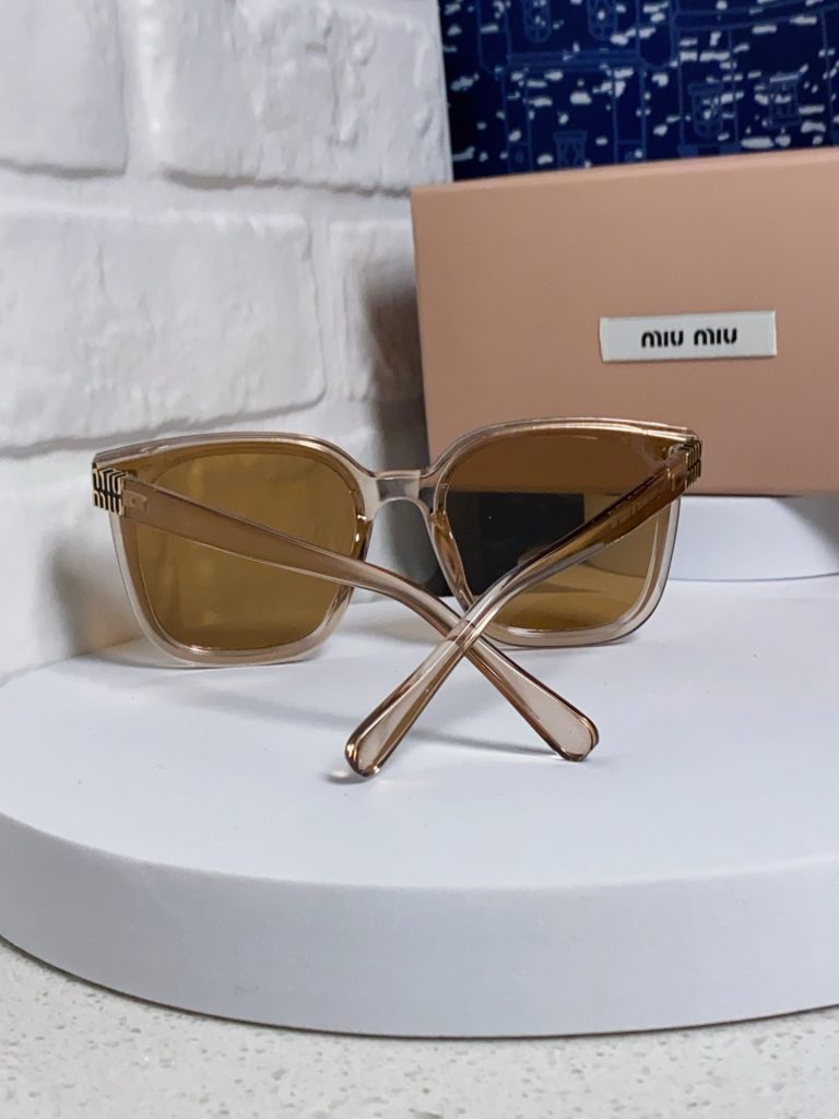 MIU MIU ミウミウ サングラス レディース フレーム サングラス 2025年新作 韓国風 大判 丸みカット UVカット ブラウン 多色展開 - 画像 6