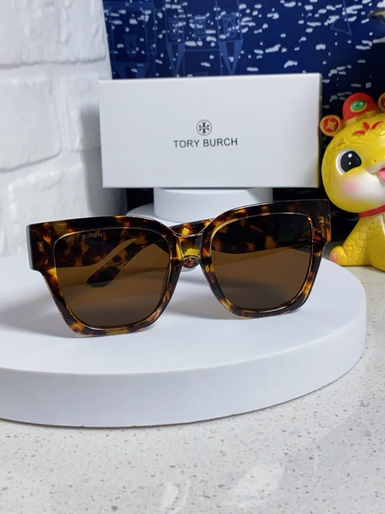 TORY BURCH トリー バーチ サングラス メンズ レディース 大判 フラットシェイプ 防曇 UVカット 多色展開 - 画像 4