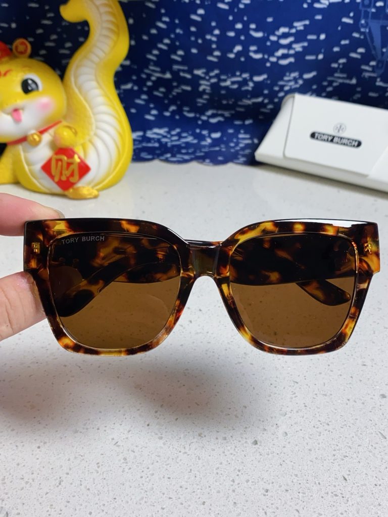 TORY BURCH トリー バーチ サングラス メンズ レディース 大判 フラットシェイプ 防曇 UVカット 多色展開 - 画像 6