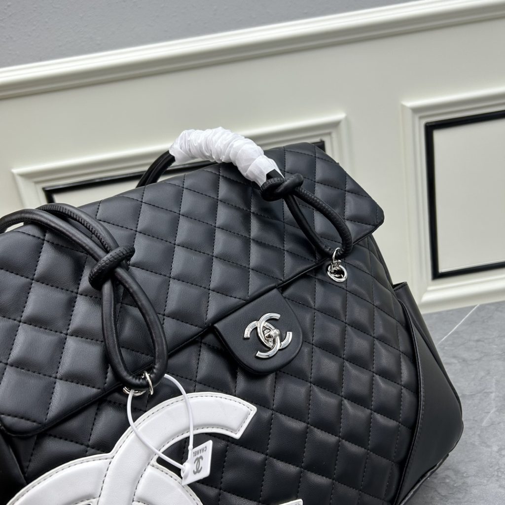CHANEL シャネル カンボンライン ショルダーバッグ ラムスキン ココマーク ブラック - 画像 4