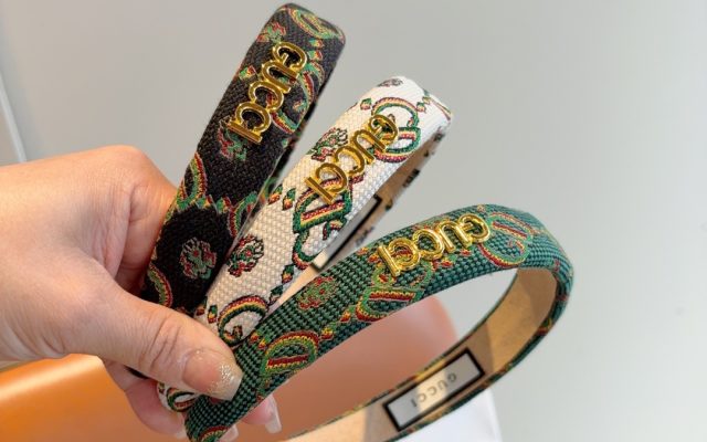 Gucciのその他は価格・収納・合わせ方でどう見るか