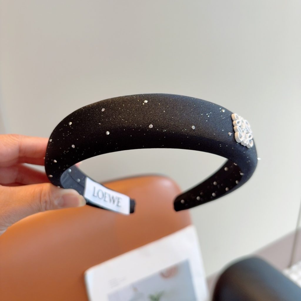 LOEWE ロエベ ヘアアクセント ファッション ブランド ブラック ベージュ 全2色 - 画像 5
