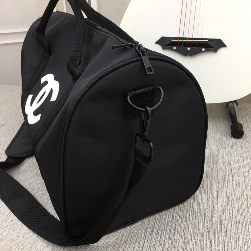 シャネル　CHANEL　レディースバッグ　旅行バッグ　ボストンバッグ　大容量　ブラック　ハンドバッグ　ココマーク　ショルダーバッグ　ブラック金具 - 画像 5