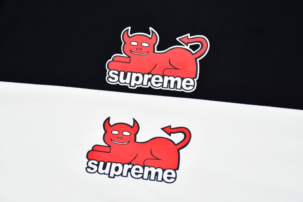 SUPREME スュプリーム ロゴTシャツ 本革 モンスター 2色展開 - 画像 4