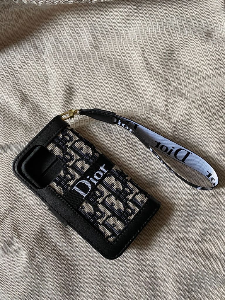 DIOR 　ディオール　手帳型ケース　スマホケース　アイフォンケース　セシルマクビー手帳ケース　スマホカバー　手帳型　おしゃれ　3色 - 画像 4