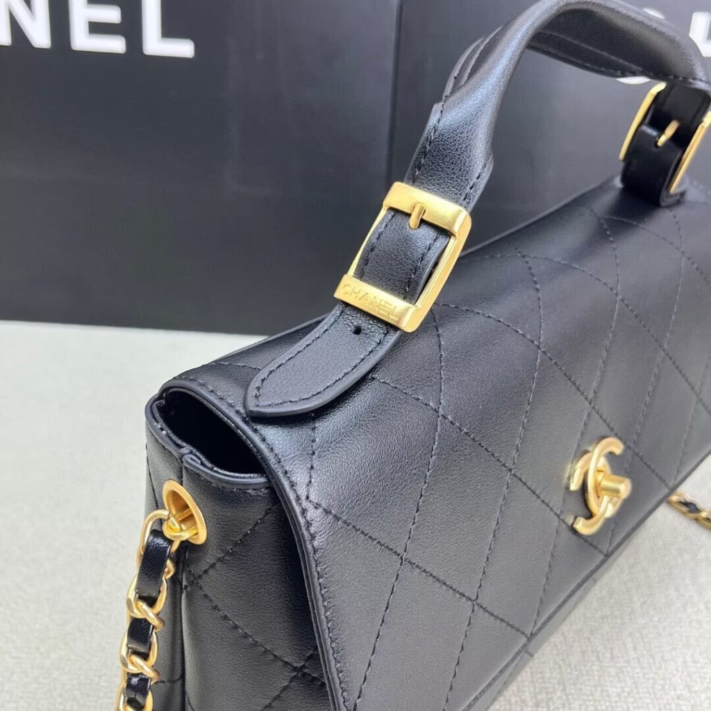 チャンネル レザー トートバッグ ブラック 25.17cm - 画像 5