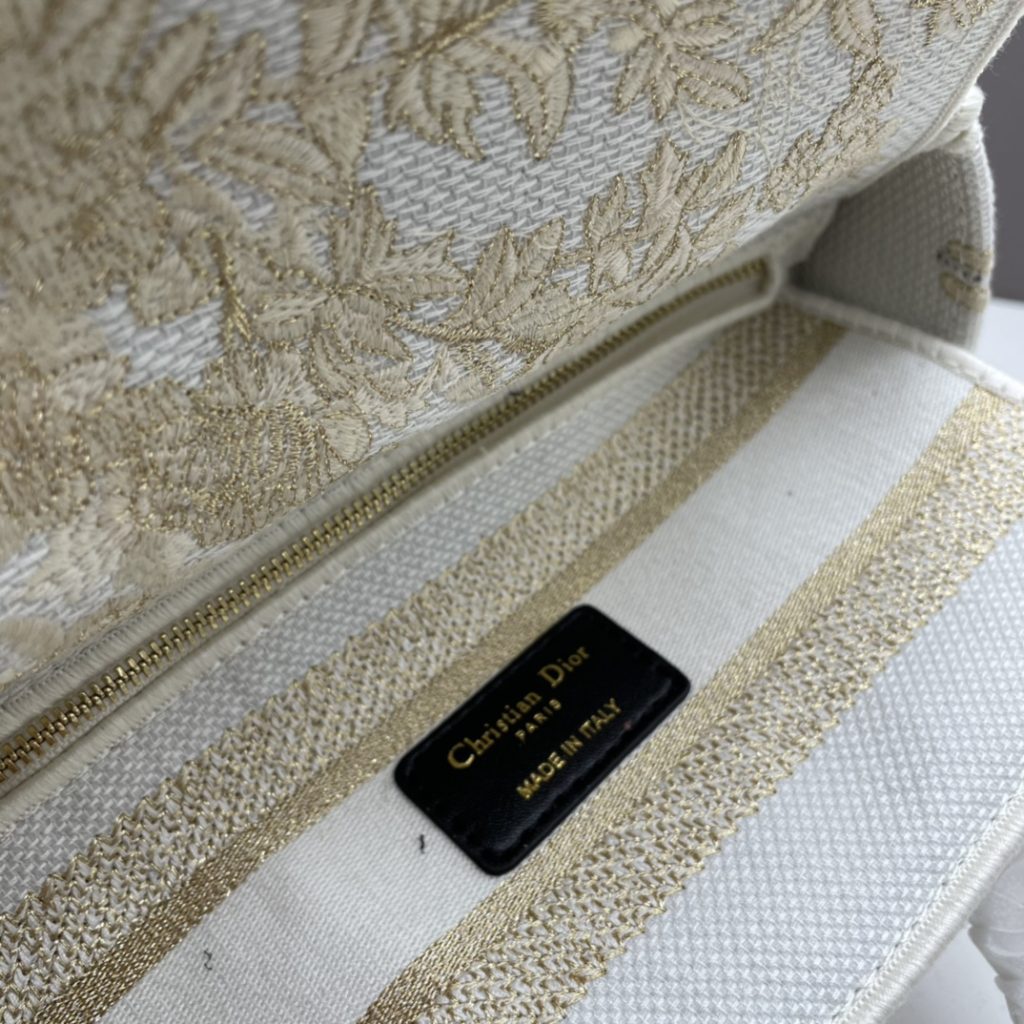 ディオール　Dior　LADY D-LITE　鳥刺繍　レディ D-ライト　レディディオール　ショルダーバッグ - 画像 8