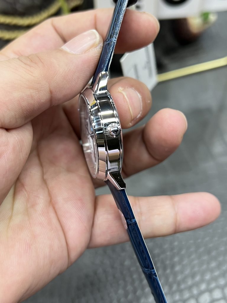 OMF オメガ ジャガー レイコール 腕時計 レディース 自動巻き 34mm ホワイト ブルー - 画像 6