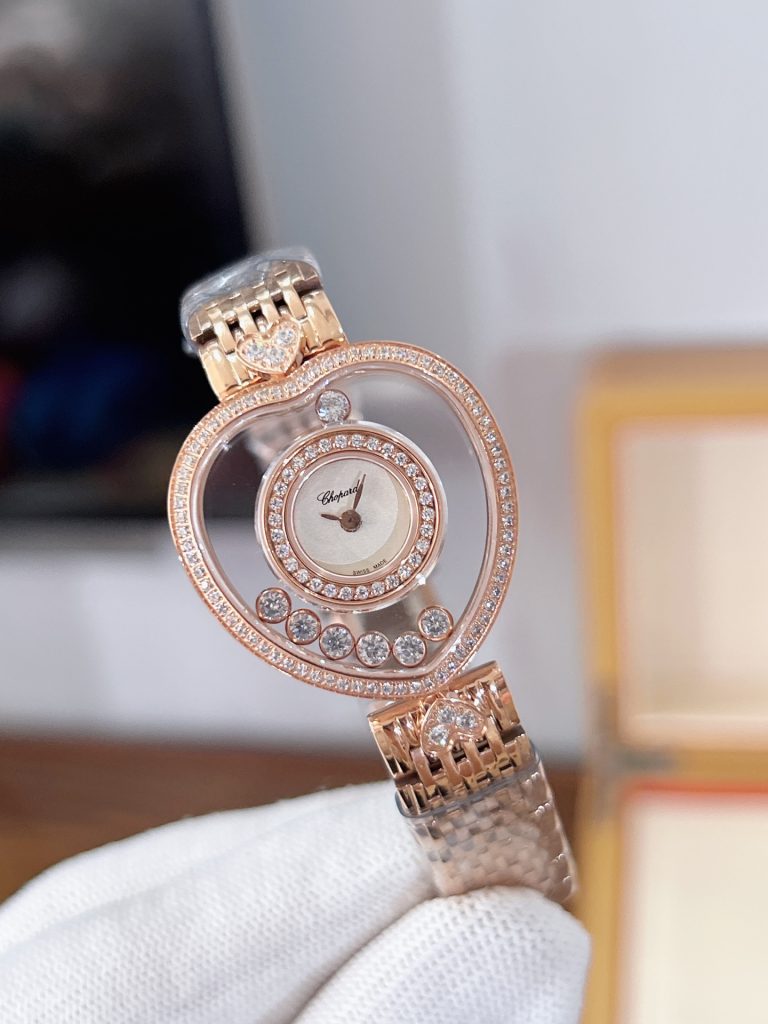 CHANEL シャネル ハッピーダイヤモンド 腕時計 レディース ハート型 26mm プラチナ ローズゴールド 全2色 - 画像 7