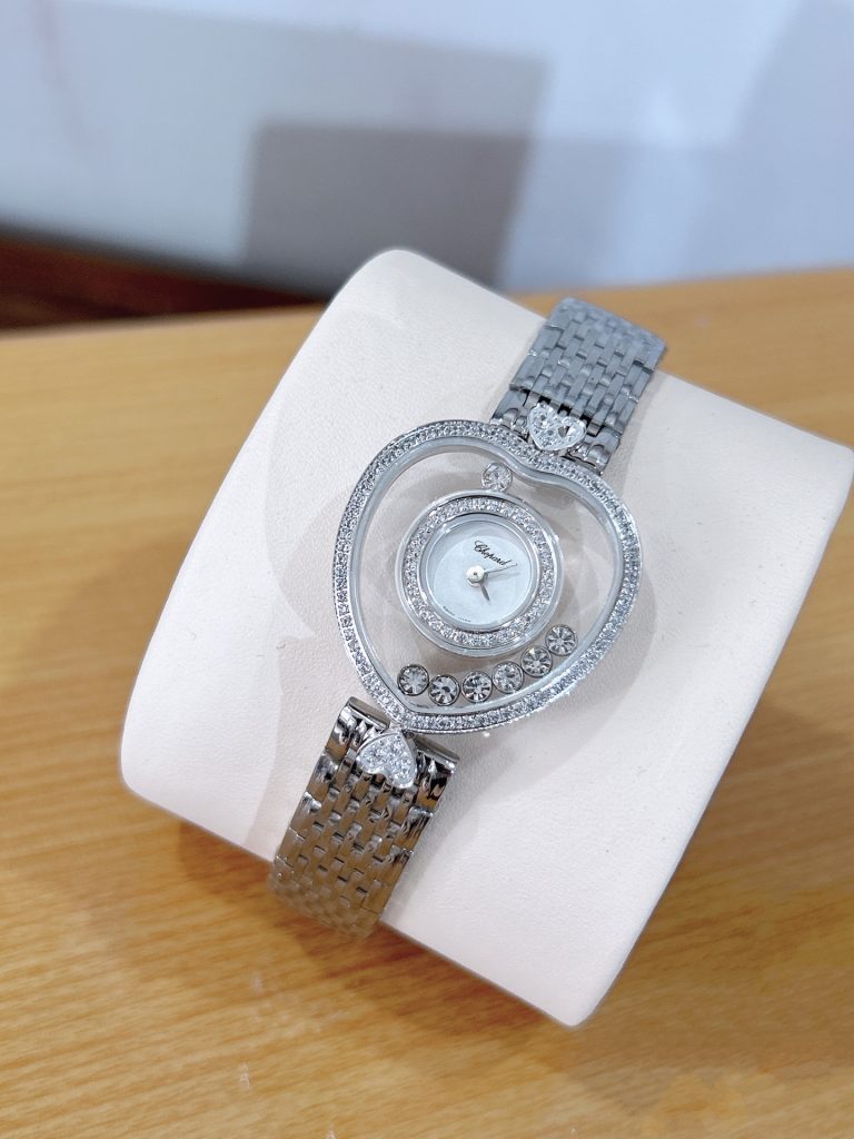 CHOPARD ショパール ハッピーダイヤモンド 腕時計 レディース ハート型 ルビー シリコン ベルト ホワイト ブラック - 画像 2