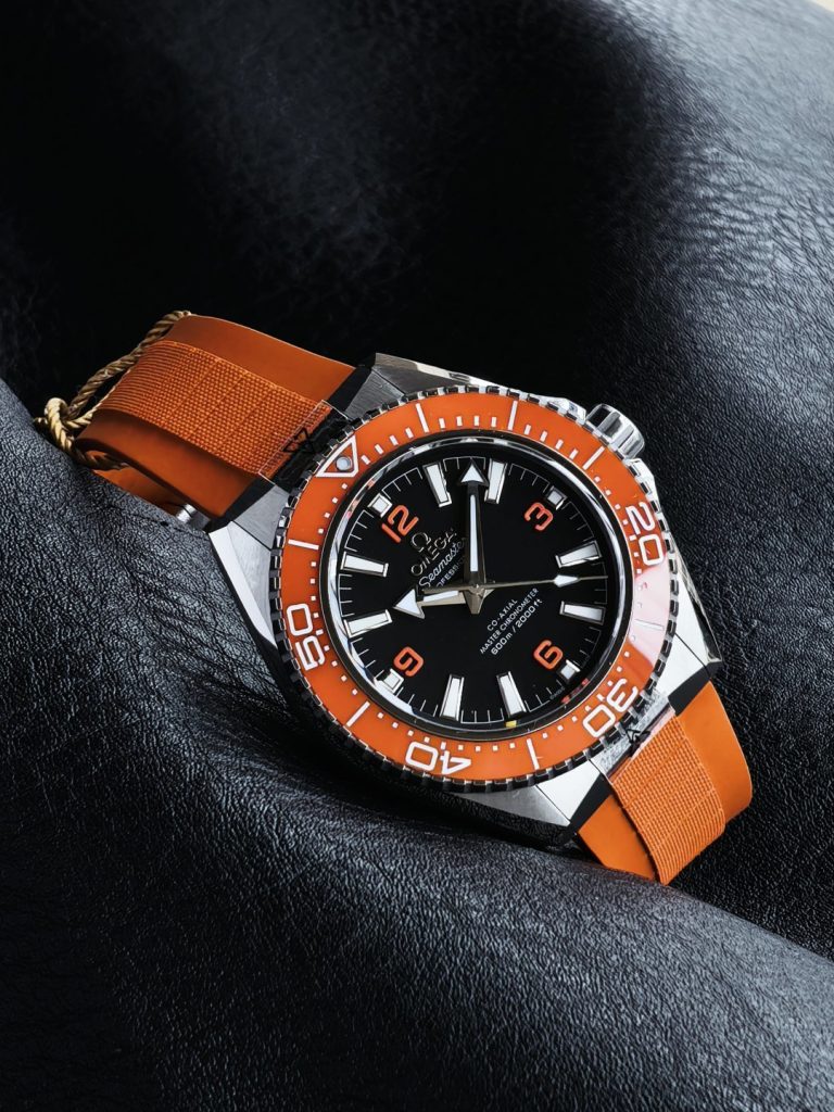 OMEGA オメガ シーマスター 腕時計 メンズ 自動巻き 耐衝撃 600m ブラック オレンジ - 画像 4