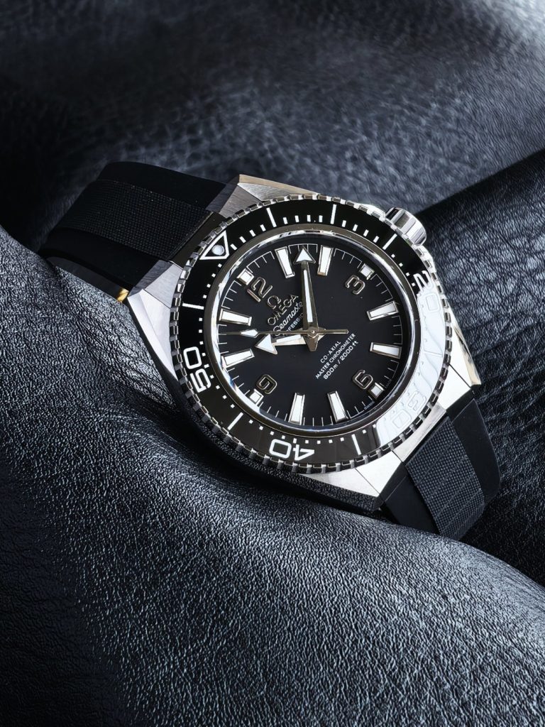 OMEGA オメガ シーマスター 腕時計 メンズ 自動巻き 機械式 42mm ブラック リューズガード 600m防水 全3色 - 画像 4