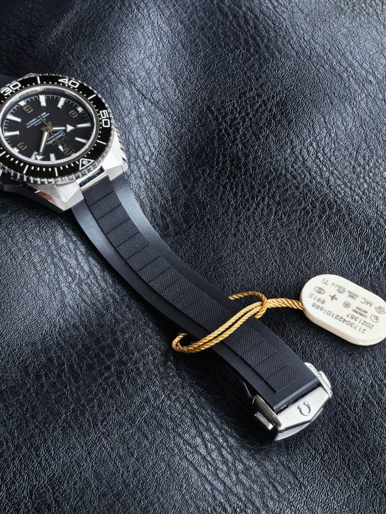 OMEGA オメガ シーマスター 腕時計 メンズ 自動巻き 機械式 42mm ブラック リューズガード 600m防水 全3色 - 画像 8