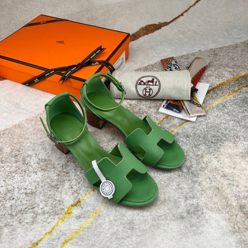 HERMES　エルメス　エレガントに♪アンサン サンダル 　オシャレ　レディース　靴　サンダル　エプソン　7色 - 画像 2