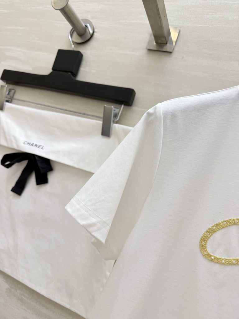 CHANEL シャネル Tシャツ レディース ロゴ刺繍 丸首 白 - 画像 4