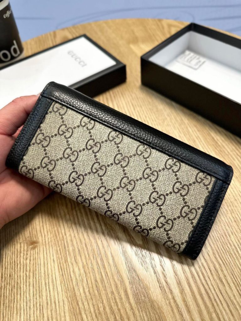 GUCCI グッチ 折り財布 2つ折り ファスナー 黒 - 画像 6