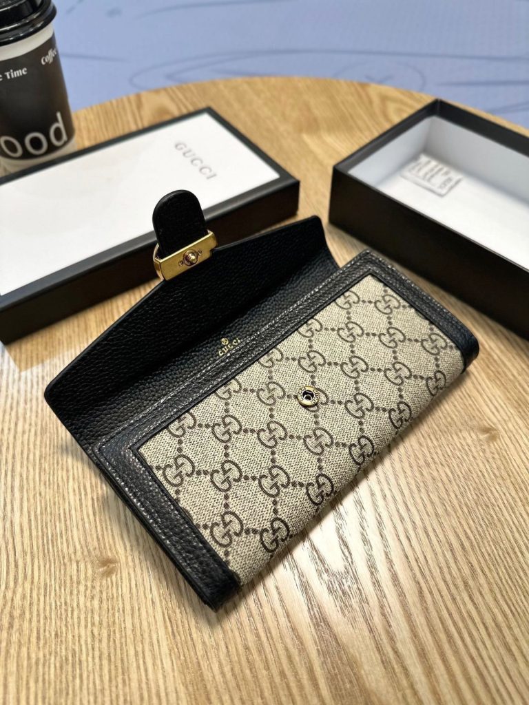 GUCCI グッチ 折り財布 2つ折り ファスナー 黒 - 画像 8