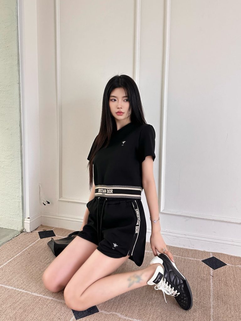 Dior ディオール コピー 半袖Tシャツ+ショートパンツセット ロゴ刺繍 黒 - 画像 2