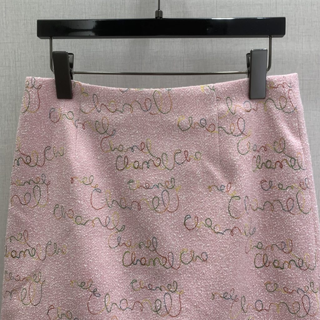 シャネル スカート コピー ロゴ柄 ピンク A字 ミニスカート レディース - 画像 4
