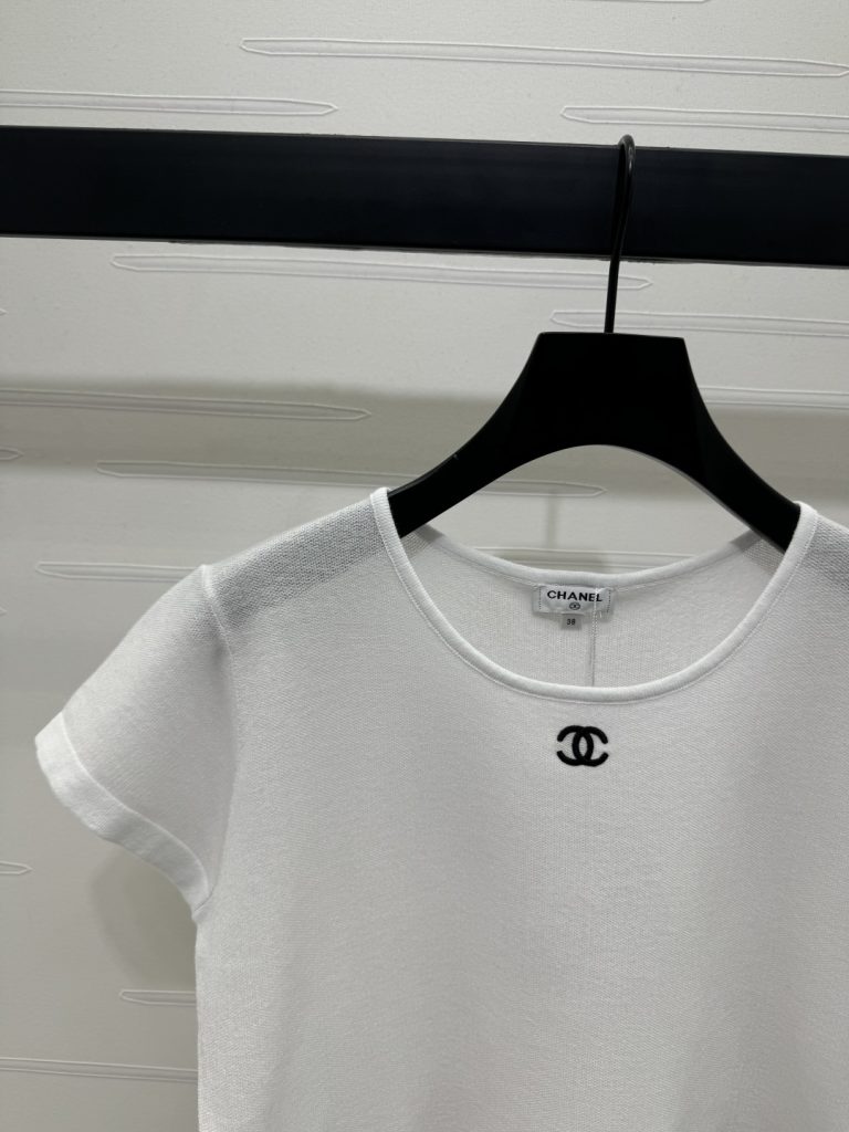 CHANEL ニットTシャツ コピー ロゴ刺繍 3色展開 S-M-L - 画像 4