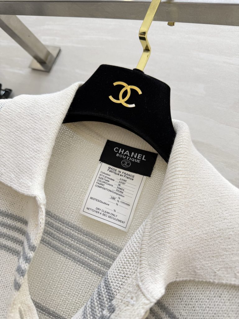 Chanel ニット ポロシャツ コピー striped design 翻领 水钻ロゴ ショートスリーブ グレー ホワイト - 画像 3