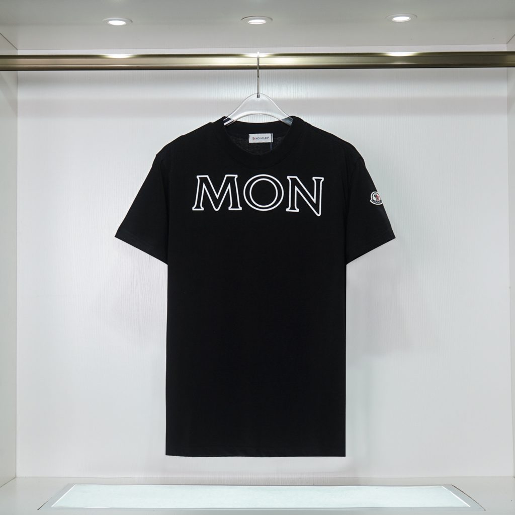 モンクレール　MONCLER　半袖シャツ　ブラック/ホワイト/レッド　メンズシャツ　レディースシャツ　クルーネックシャツ　男女兼用　3色選択可 - 画像 2
