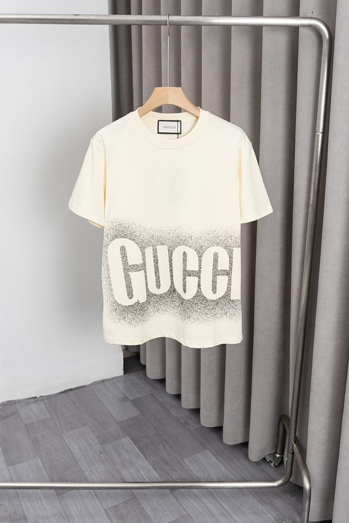 グッチ GUCCI Tshirt クルーネックTシャツ コットン100% シャツ 男女兼用 半袖Tシャツ カップル - 画像 2