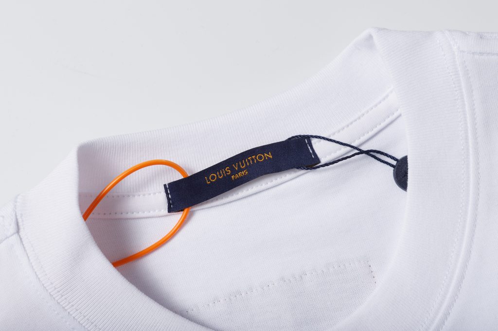 Louis Vuitton　クルーネックTシャツ　ルイヴィトン　T-Shirt　シャツ　半袖Tシャツ　メンズTシャツ　虹　プリントシャツ　綿100％　2色 - 画像 4