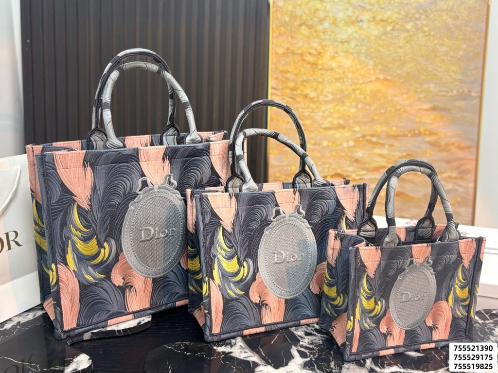 Dior モノグラムショルダーバッグ｜長く使う時の週末スタイル - 商品画像 2