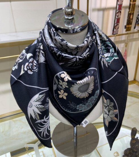 2023AW エルメス HERMES カレ90 プラニフルール スカーフ シルク レディース - 画像 5