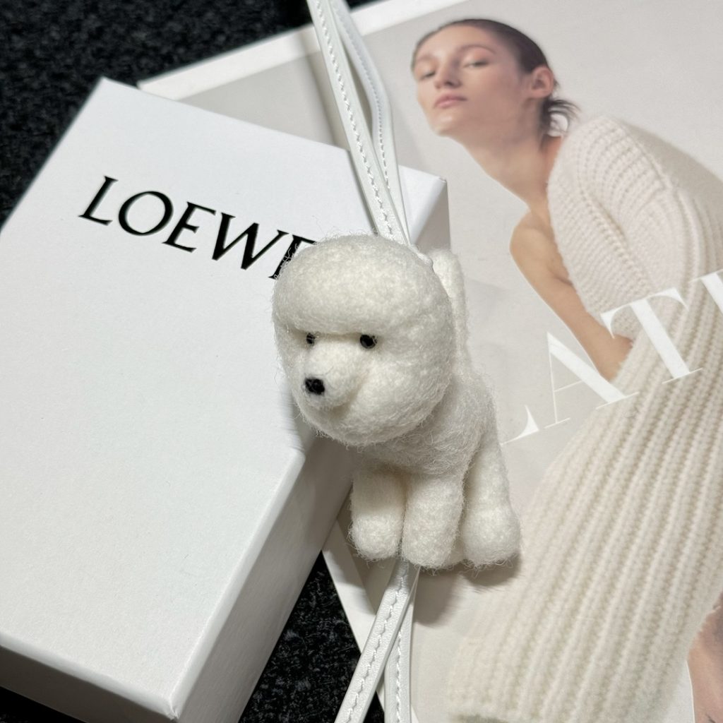 ロエベ　LOEWE　キュート♪　チャーム　バッグチャーム　フェルト＆カーフ　パンダ チャーム　チャウチャウ チャーム　ベビー ペンギン チャーム　シープ チャーム　レディース　11色 - 画像 4