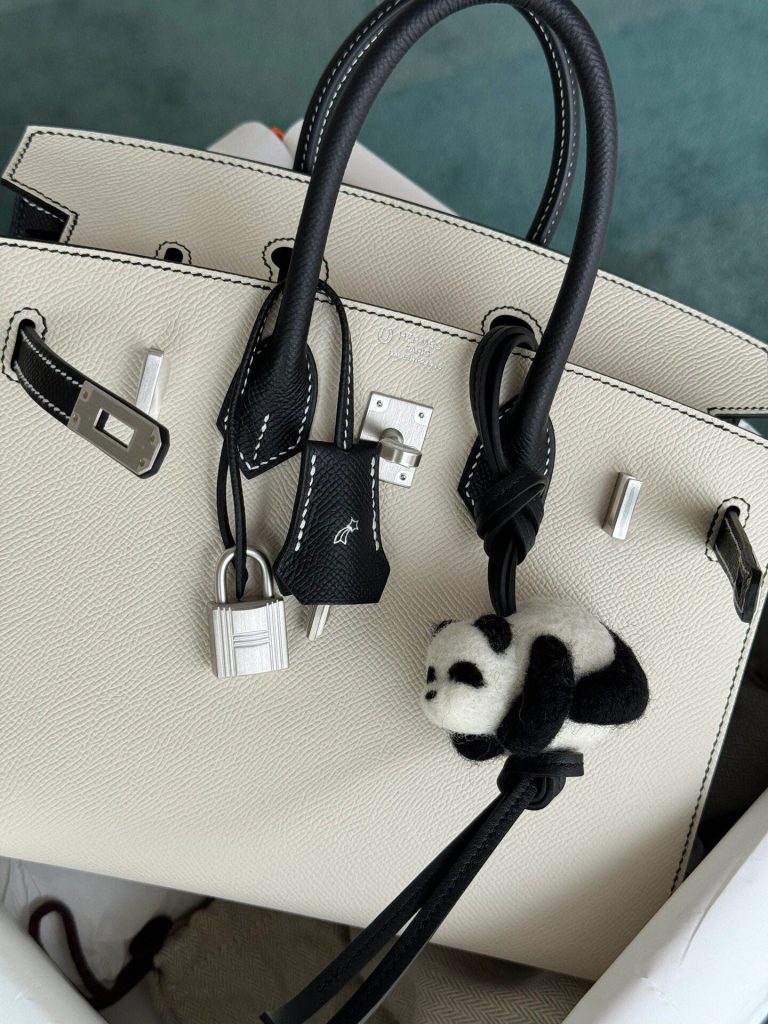 ロエベ　LOEWE　キュート♪　チャーム　バッグチャーム　フェルト＆カーフ　パンダ チャーム　チャウチャウ チャーム　ベビー ペンギン チャーム　シープ チャーム　レディース　11色 - 画像 8