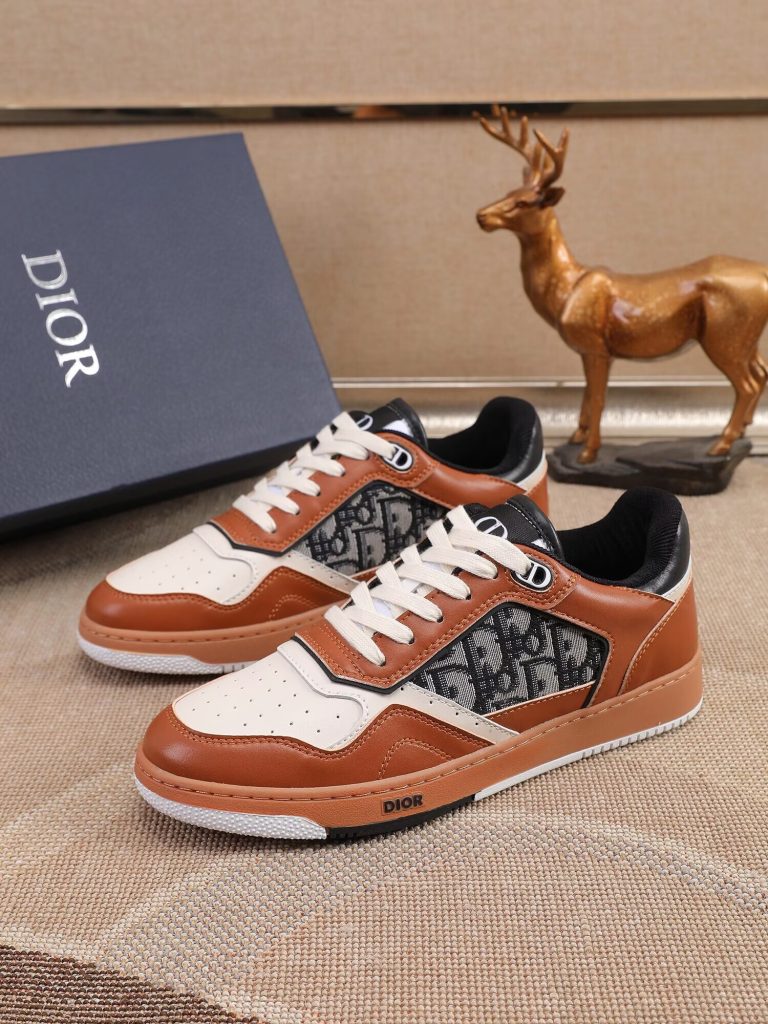 DIOR メンズ スニーカー ホワイト グレー ディオール ロゴ シューズ|週末に素材感と写真の印象を整理 - 商品画像 3