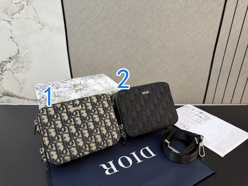 Dior モノグラムバッグ｜写真で比べる色味とボリューム - 商品画像 1