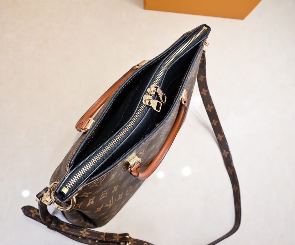 ルイ·ヴィトンパラス Louis Vuitton バッグ｜通勤の日にベージュを写真からチェック - 商品画像 8