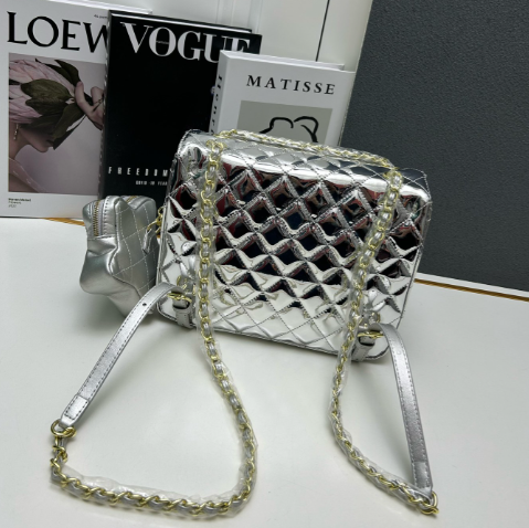 CHANEL　バックパック & コインパース　シャネル　ゴールド/シルバー/ブラック　リュックサック 星✩スター　レディースバッグ - 画像 6