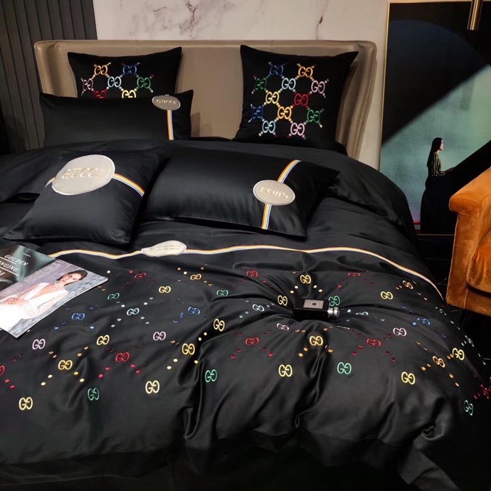 グッチ布団カバーセット刺繍系　4点ベッド寝具セットGUCCI　掛け布団カバー/ボックスシーツ　新居用品ゴージャス　ブラック - 画像 5