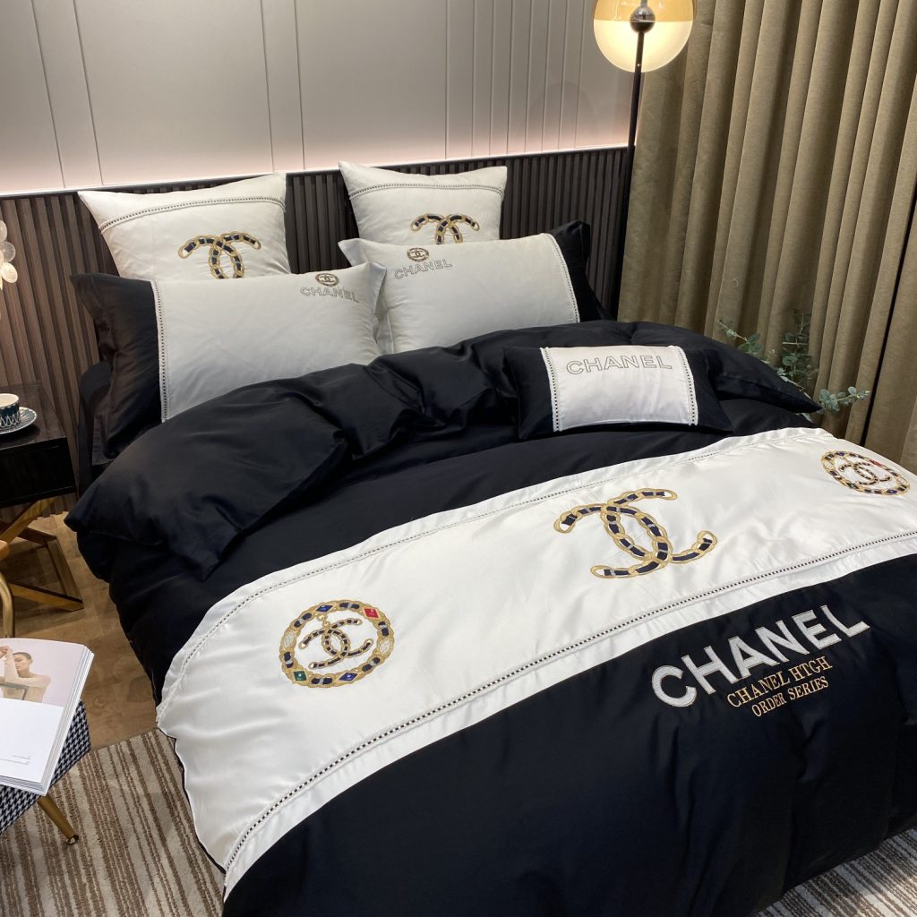 CHANEL シャネル掛け布団カバー4点セット　ボックスシーツ/ピローケース　ダブルサイズ/キングサイズ　綿オールシーズン - 画像 2