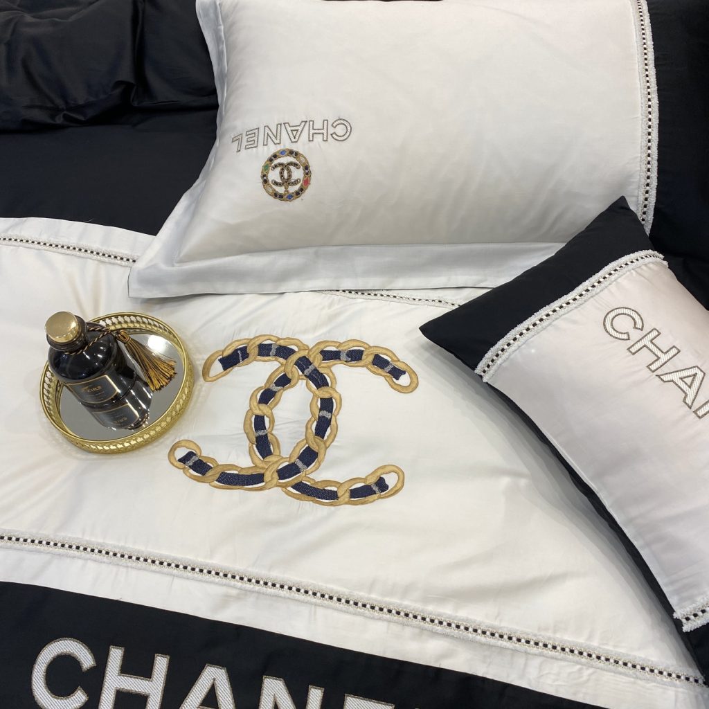 CHANEL シャネル掛け布団カバー4点セット　ボックスシーツ/ピローケース　ダブルサイズ/キングサイズ　綿オールシーズン - 画像 4