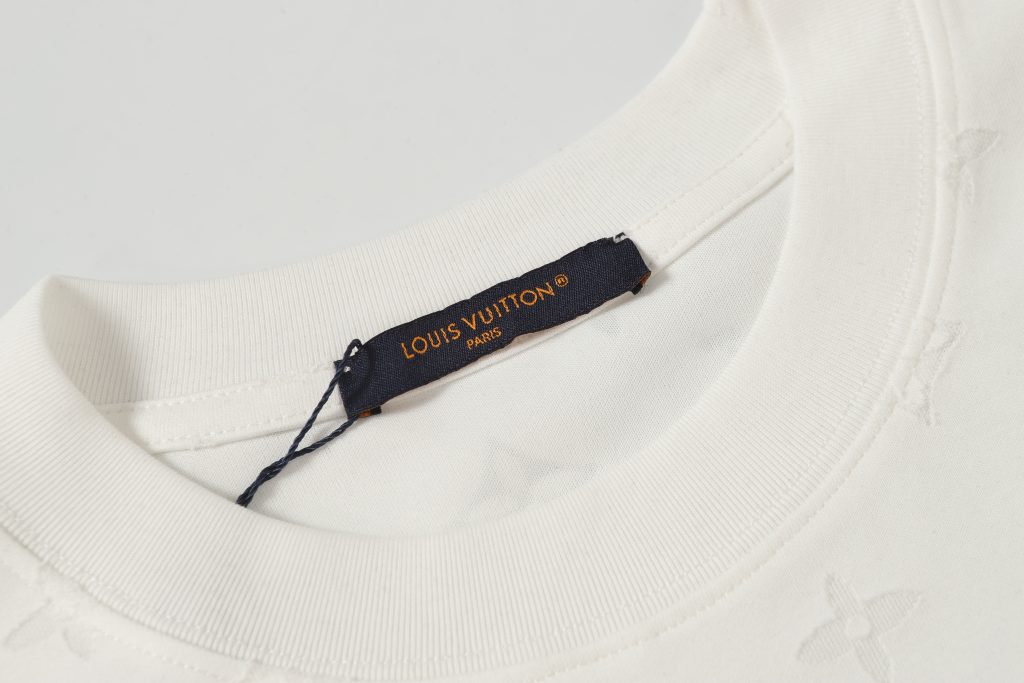 Louis Vuitton　ルイヴィトン　モノグラム　半袖シャツ　Ｔシャツ　シャツ　T-Shirt　3色　クルーネック　コットン100％　黒/灰/白 - 画像 6