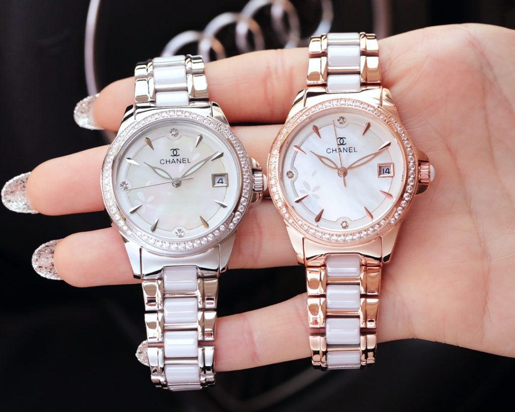Chanel シャネル✨CHANEL✨レディース腕時計 日本製機械式ムーブメント 本革ベルト サファイアガラス 💎35mm 女性らしいデザイン ⌚🌸 - 画像 6