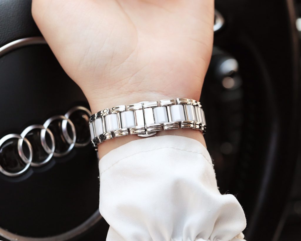 Chanel シャネル✨CHANEL✨レディース腕時計 日本製機械式ムーブメント 本革ベルト サファイアガラス 💎35mm 女性らしいデザイン ⌚🌸 - 画像 7