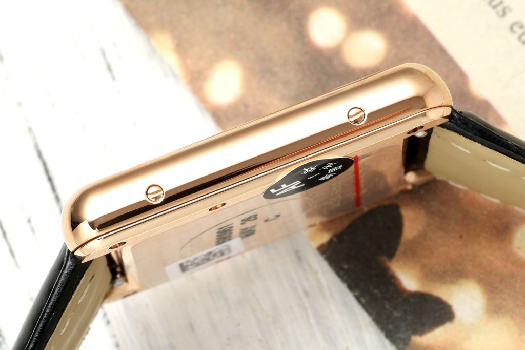Cartier カルティエ✨【カーティエ 時計】✨ 高級腕時計 人気モデル メンズ レディース ⌚💎🛍️ ギフト 贈り物に最適 - 画像 6