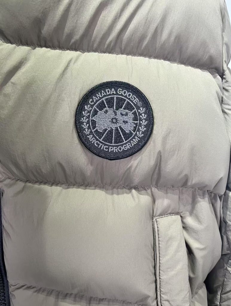 CANADA GOOSE（カナダグース）【超目玉✨】カナダグース ダウンフード付きロングコート 防寒 レディース 高級ダウンジャケット🎀 秋冬必須アイテム🛒 - 画像 6