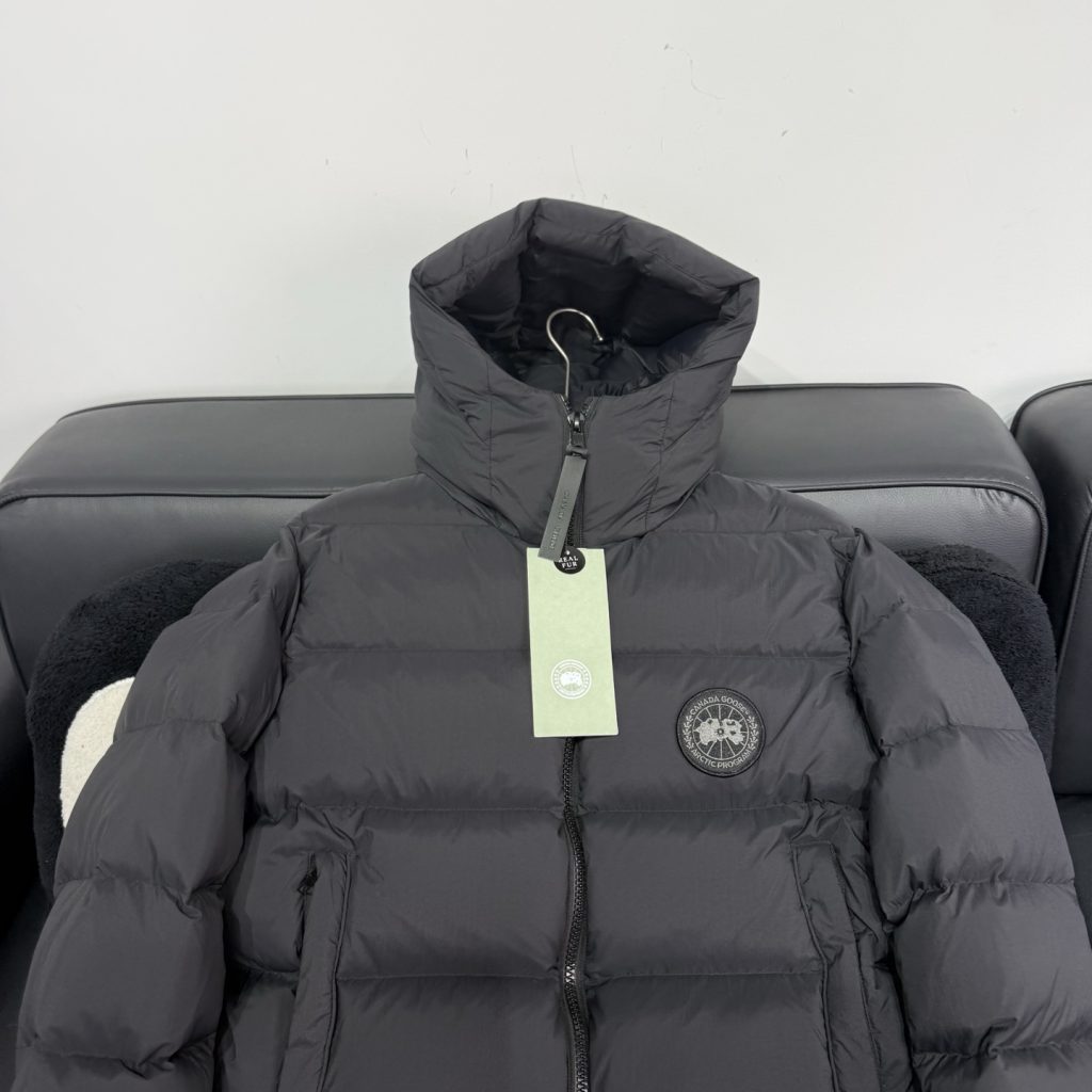 CANADA GOOSE（カナダグース）🖤【超目玉】カナダグース ダウンフィルコート レディース ロング丈 防寒 プレゼント🎁 大人気モデル✨ - 画像 3